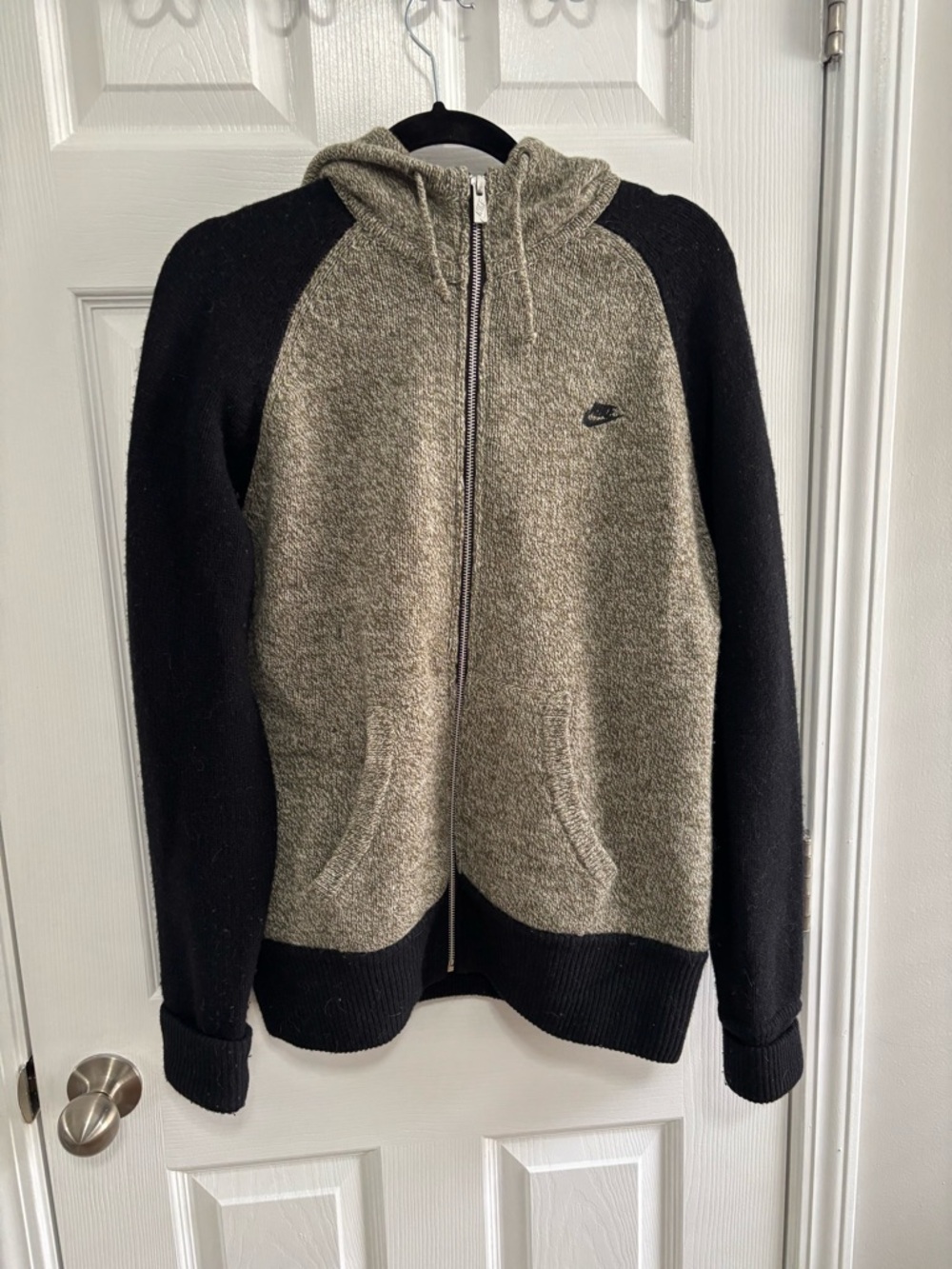 Nike Men’s Hooded Zip Sweater - Black & Heather Gray